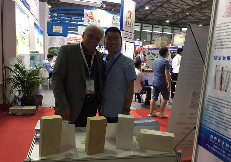 ��ʮ�����Ї�(gu��)��(gu��)�H�ͻ���ϼ��մ�չ�[��(hu��)